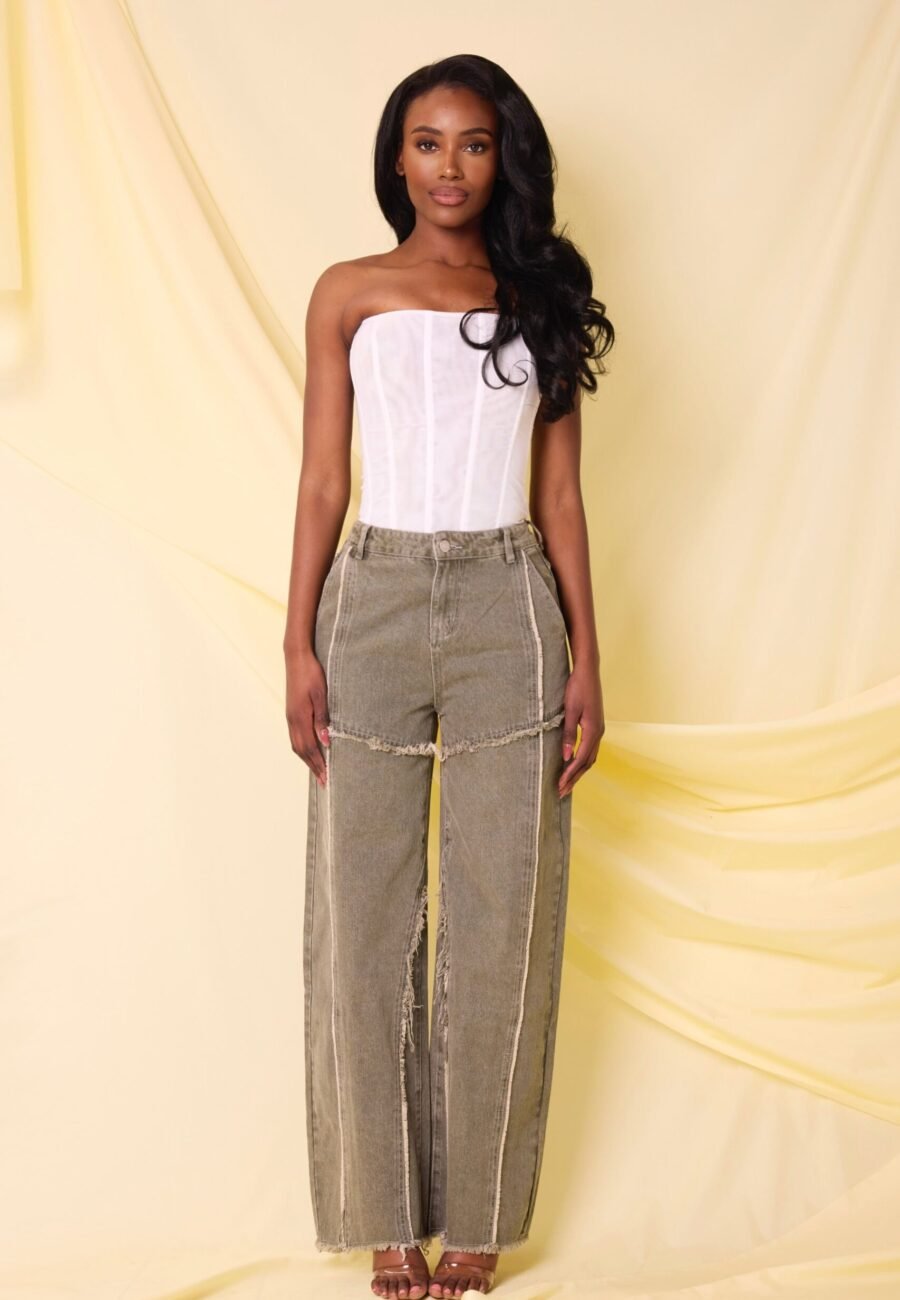 THE KHAKI DENIM JEANS