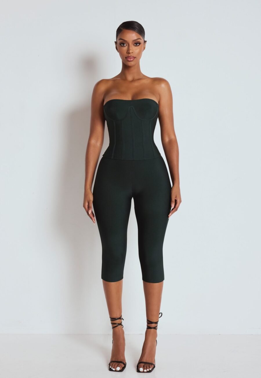 The Yasmin Bandage Capri Pants Deep Green