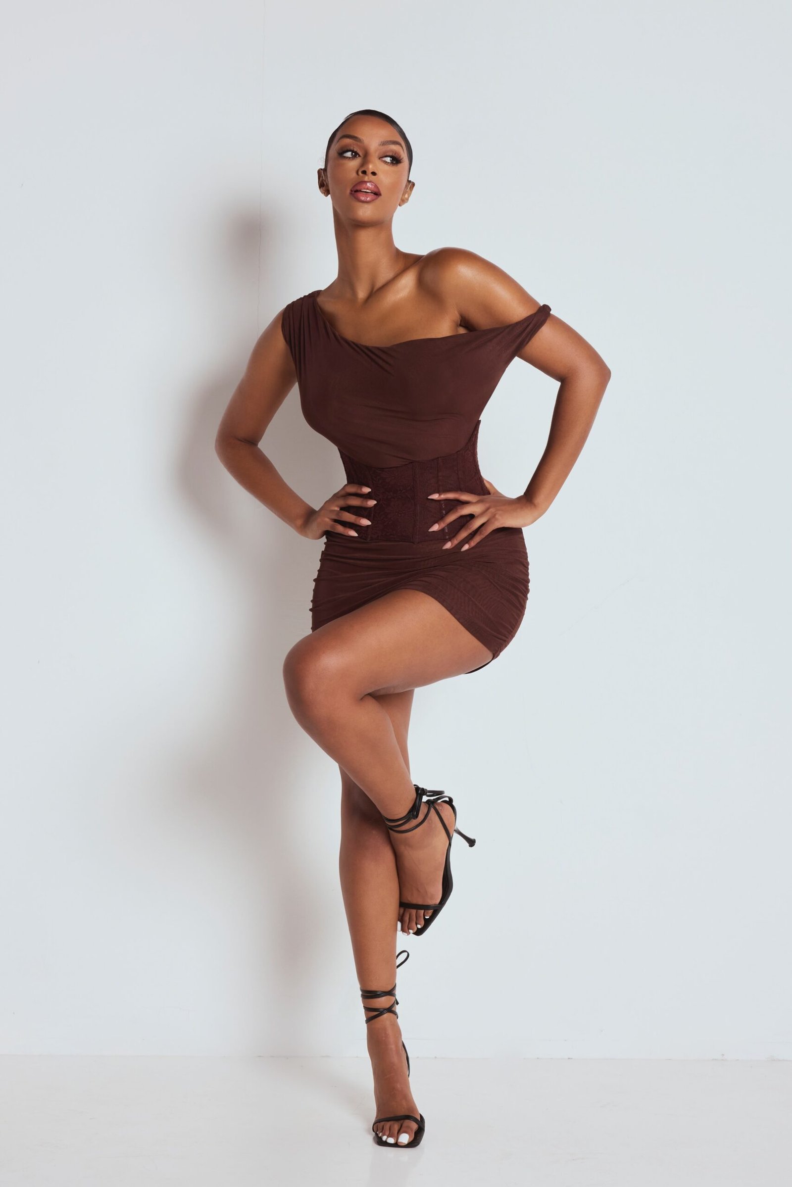 Facetune_11-11-2025-17-46-36.jpg